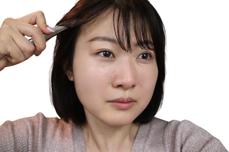 【SALONIA】一本3役!筋膜直アプローチのペン型美顔器を徹底レビュー【新発売】_3_1