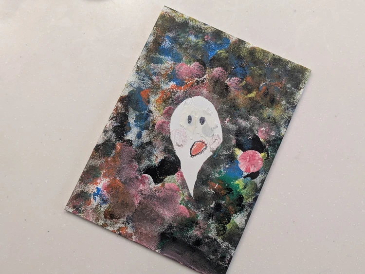 工作好きな子供とおばけアートを作りました