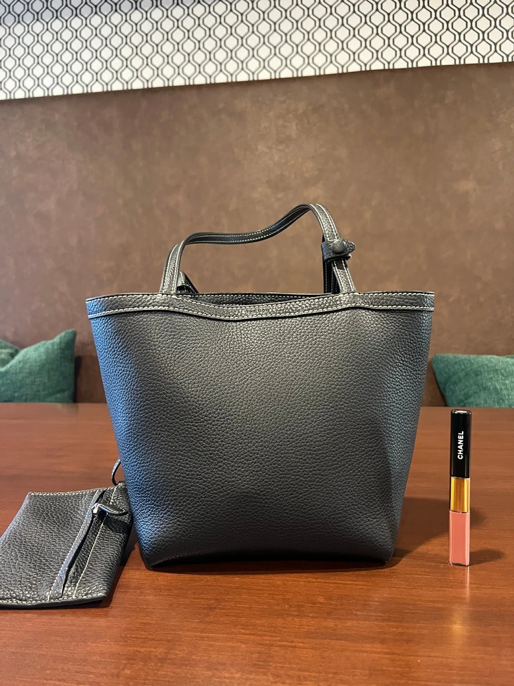 年末ご褒美【THE ROW】新作パークトート購入品_4