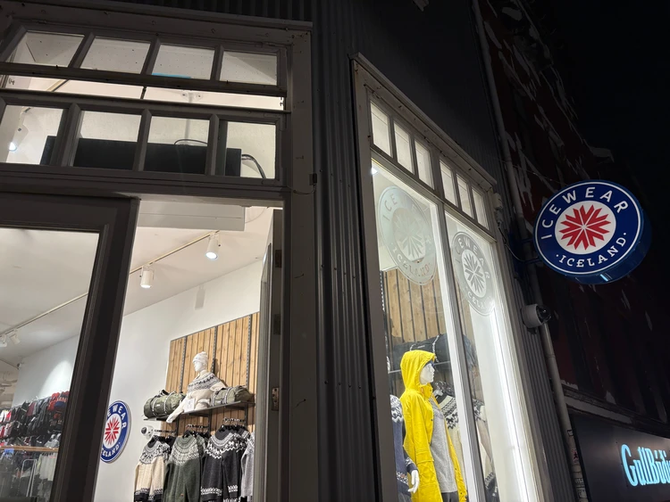 暮らすように旅する北欧・アイスランド! 大自然とカフェ巡りを4日間で堪能するモデルコース|前編_12