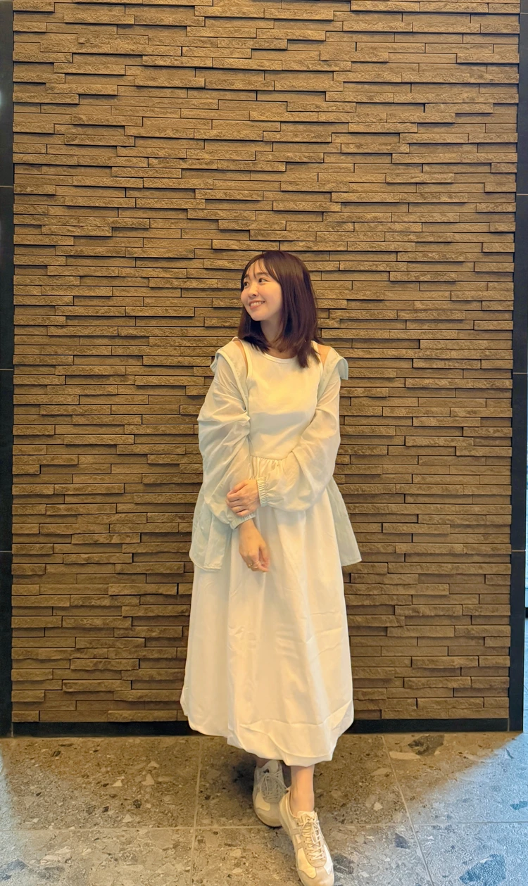 ジーユー　バブルヘムワンピース