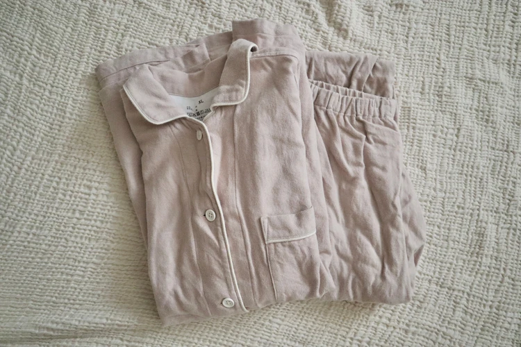 無印 良品 バイラーズ 必ず 買う もの おすすめ 5選 脇に縫い目のない パジャマ フランネル