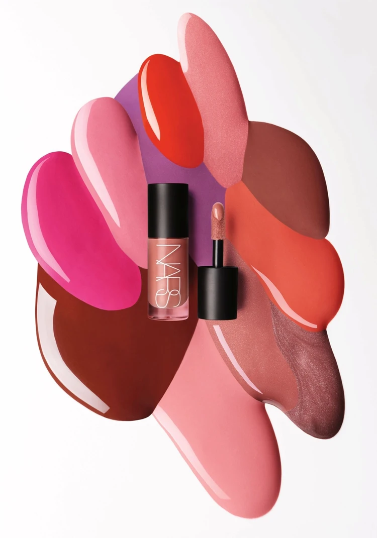 NARS　NARS インセイシャブル リキッドブラッシュ テクスチャー
