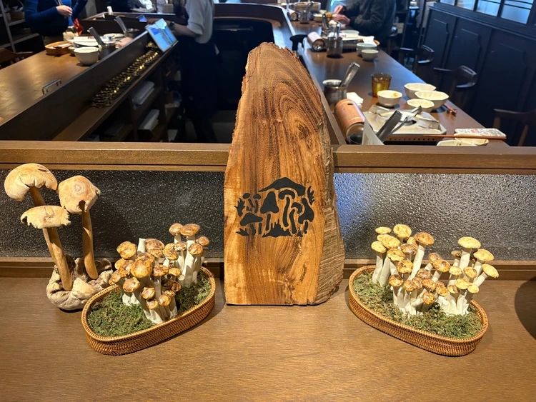 入り口にあるキノコが可愛い。