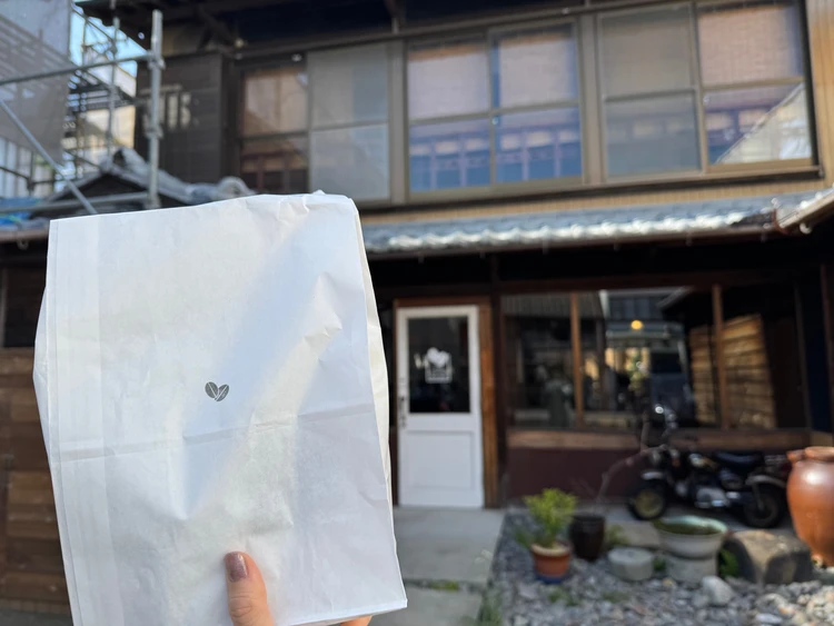 購入したコーヒー豆と外観の様子　ザ・コーヒービーンズ　　鳴門コーヒー　徳島コーヒー　徳島カフェ　徳島観光　鳴門カフェ