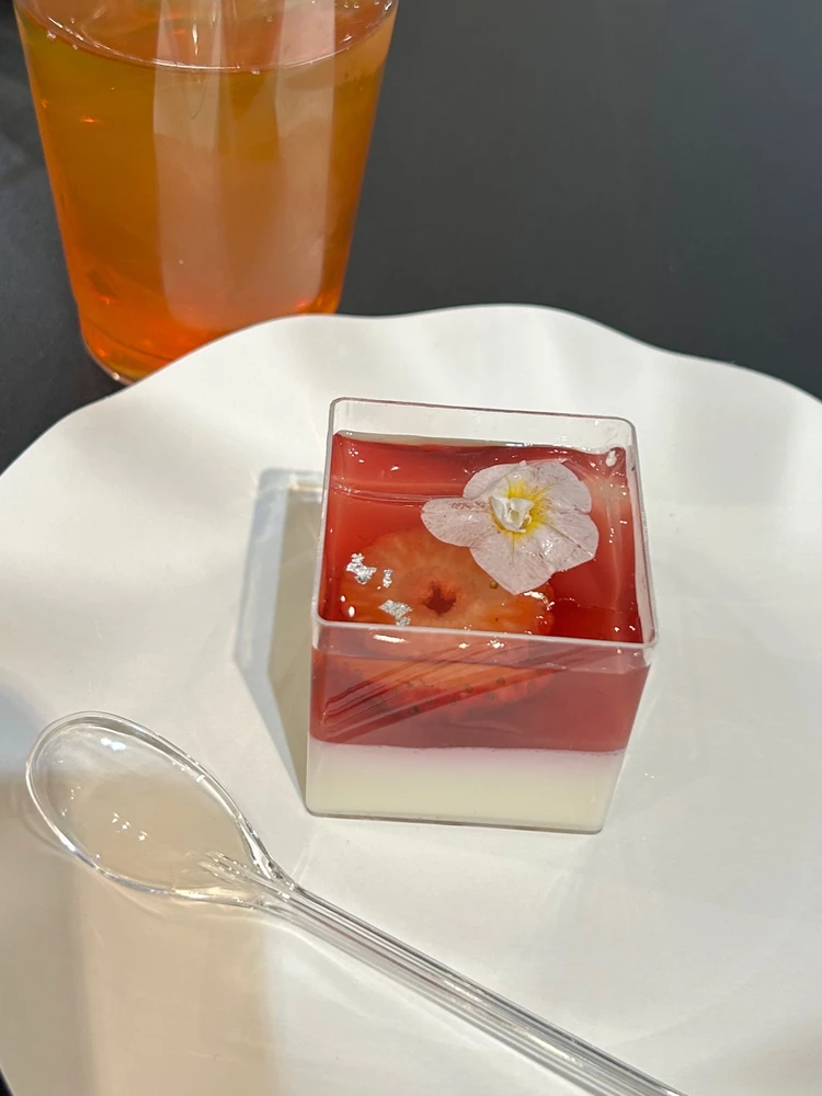 MaisonCalen Soのジュレ TYO COFFEEのフルーツティー 写真