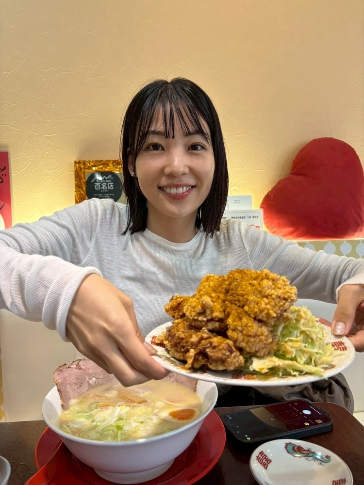 一乗寺 高安の唐揚げ サイズ感