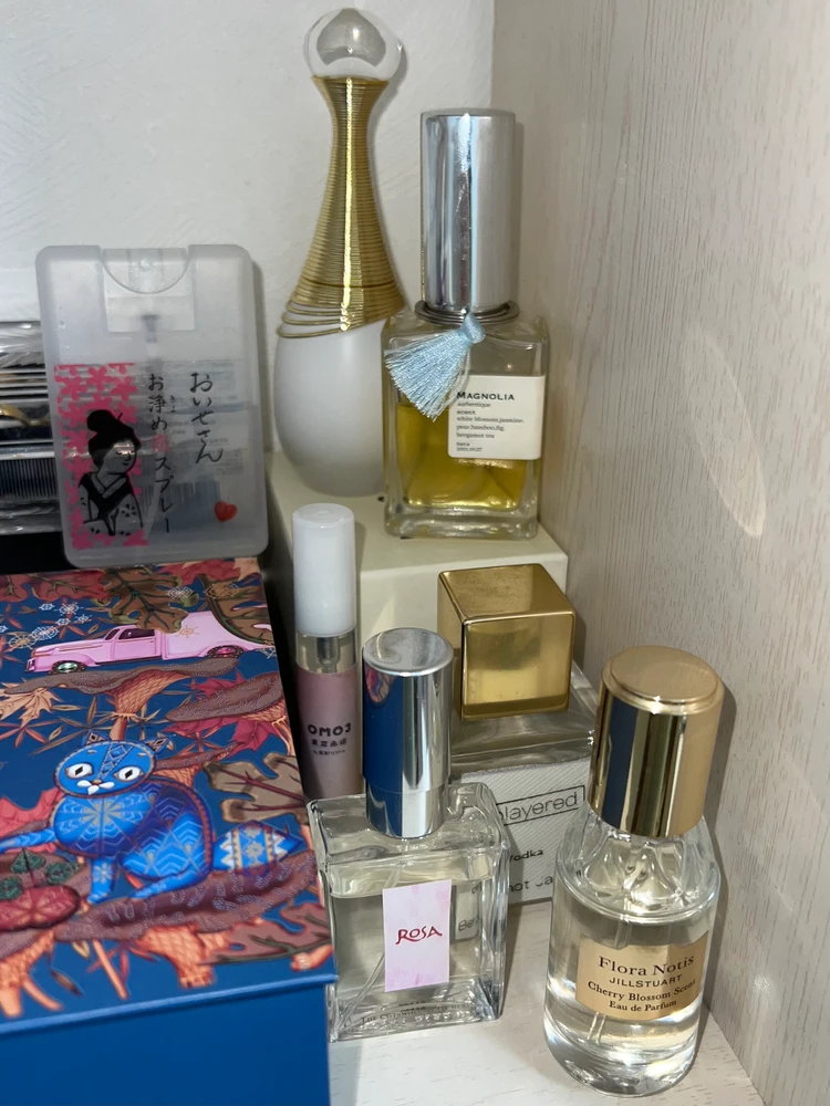 私の香水コレクションの一部