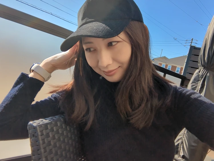 コーディネート①キャップ×タートルニット