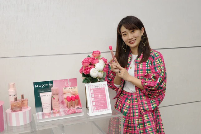 肌も気持ちも“ほぐれる”時間。nuxeの「very rose」に癒される理由_8