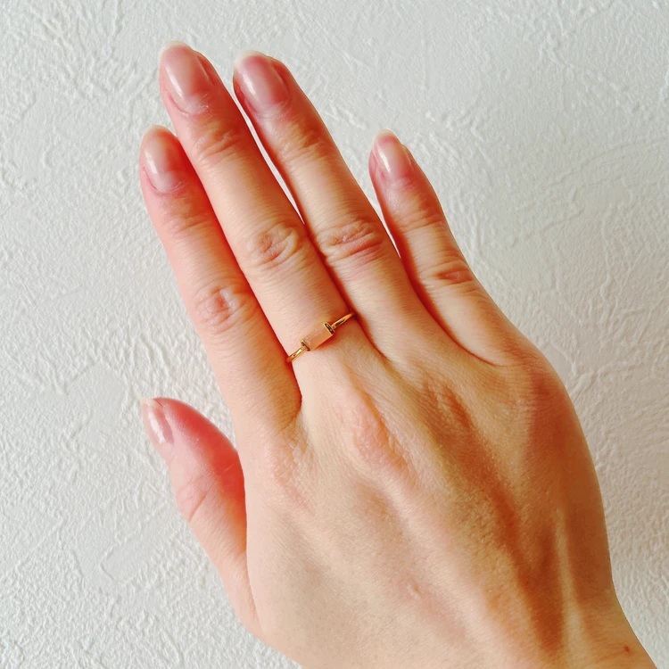 ödül(オジュール)のリング「ピーチムーンストーン:mini rect boad ring」