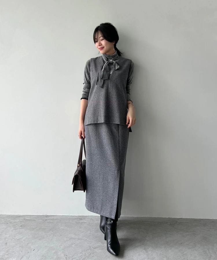 Stola.（ストラ）　セットアップ　プレス着用画像