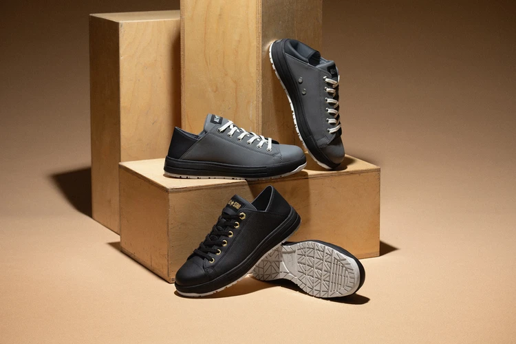 オールスター PS II BB OX　チャコール×ブラックとブラック×ゴールドの２色展開