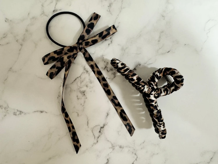 【2025年トレンド】主役はブラウン！アラサーOLの2ルックと注目アイテムたち_9