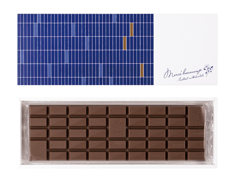 ヨックモック「エクセレント ミルクチョコレート」のパッケージ