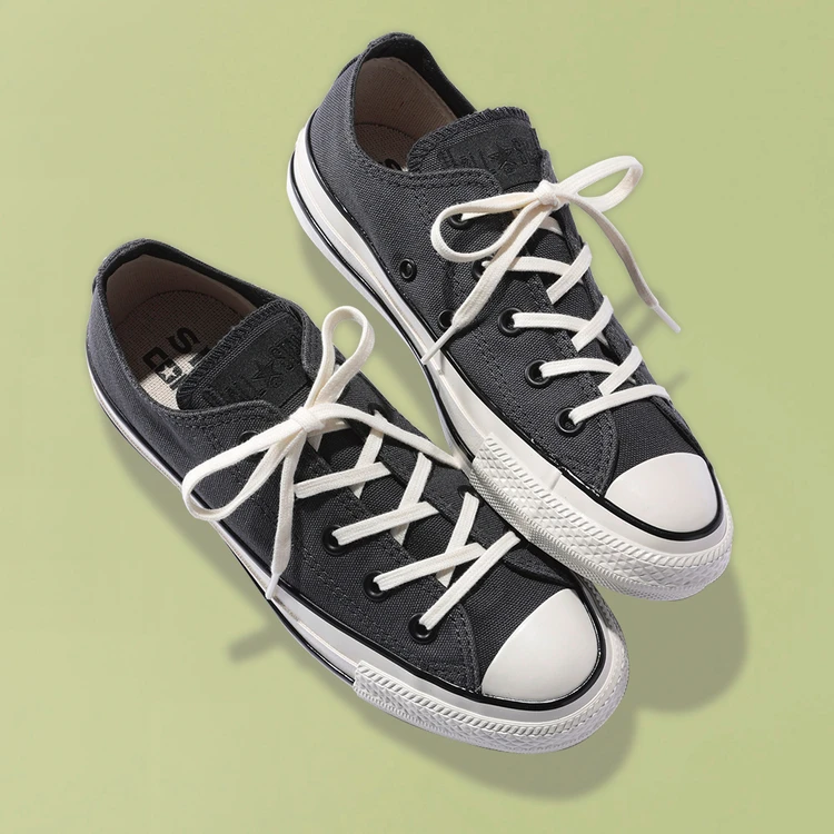 SINME × CONVERSE(シンメ)の大人顔キャンバススニーカー