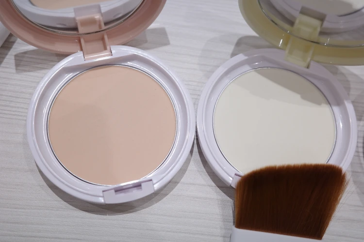 ミネラルUVシームレスヴェールAZ