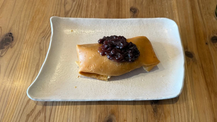 【錦糸町】食べログ百名店の和スイーツ｜北斎茶房のとろりわらび餅_6