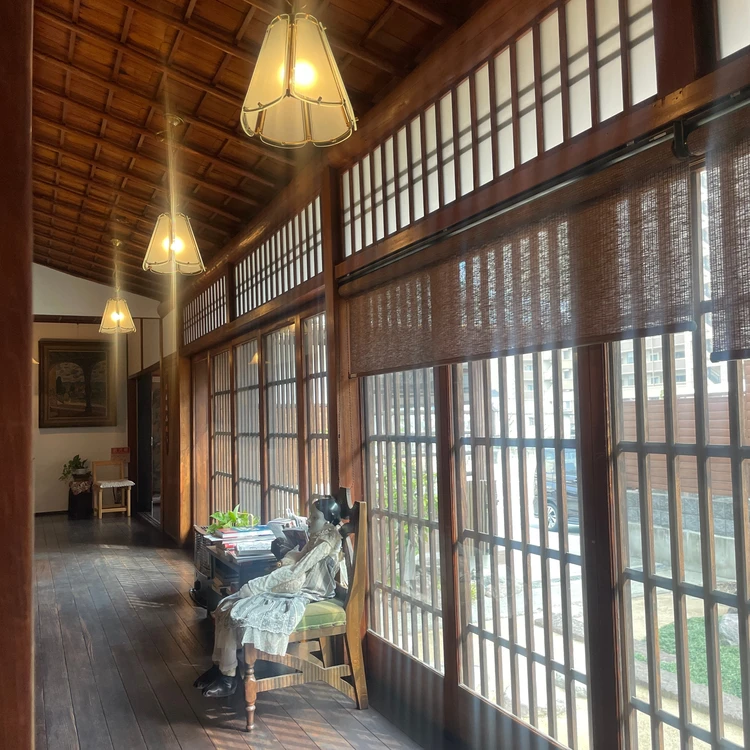 茶房信濃屋の内装