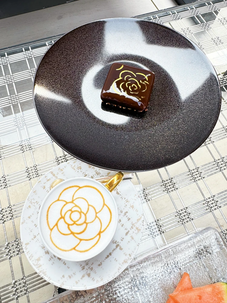 シャネル カフェ 銀座