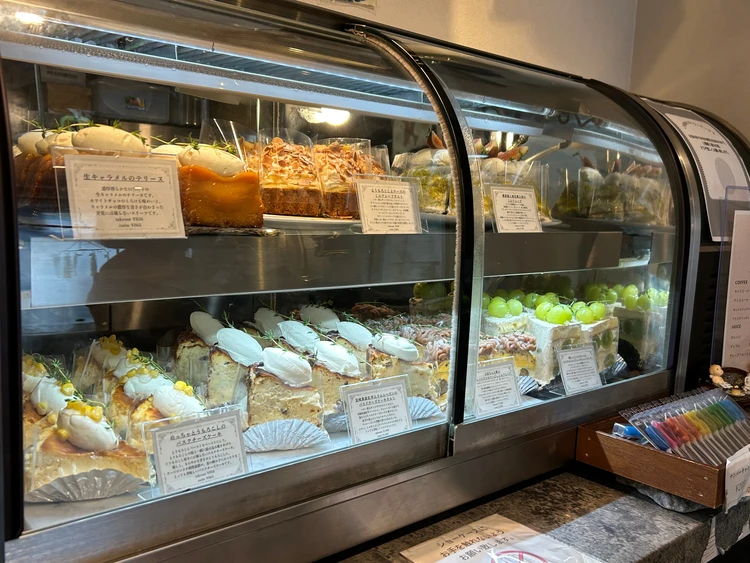 毎日変わる創作ケーキ!?一期一会スイーツに沼る『bonbon créatifs(ボンボン ケアティフ)』in 緑ヶ丘_5