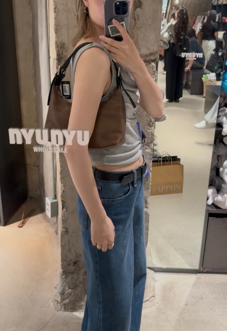 nyunyu ニューニュー 明洞 ナイトショッピング 韓国お土産