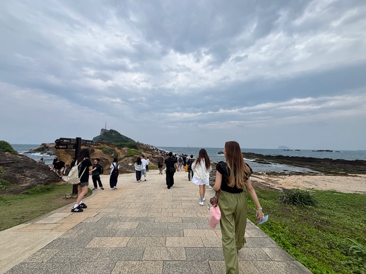 台北から1時間で出会う、自然が生んだ絶景アート_1