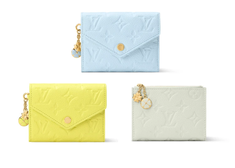 【 LOUIS VUITTON(ルイ・ヴィトン)】スーパーラッキーデーに向けて日本限定カラーやラッキーチャームが彩る新作ウィメンズウォレットが登場