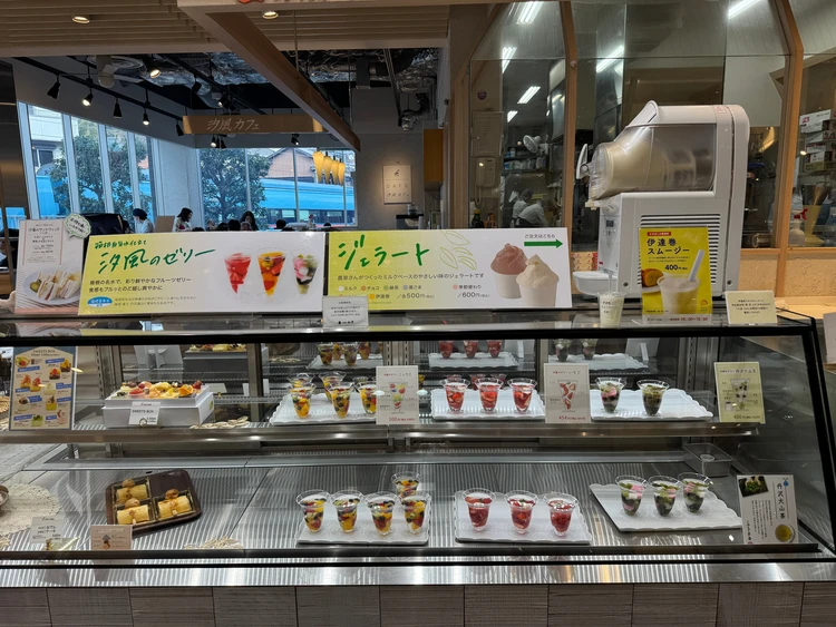 ケーキ・ゼリーのショーケース