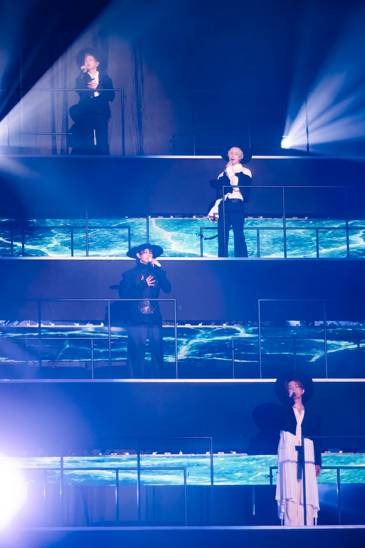 「- The Trilogy I - 2026 SHINee WORLD VIII : [THE INVERT]」Diamond Sky