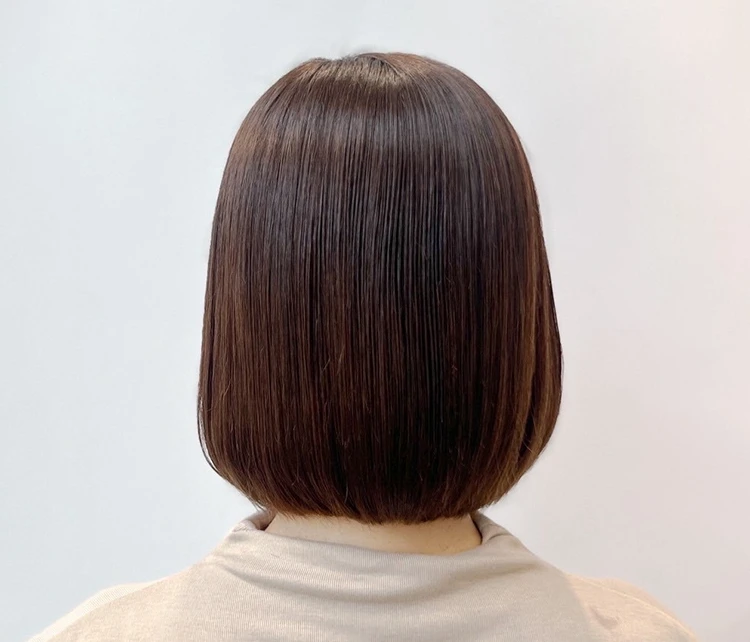 30代ー40代髪型・ボブのバック