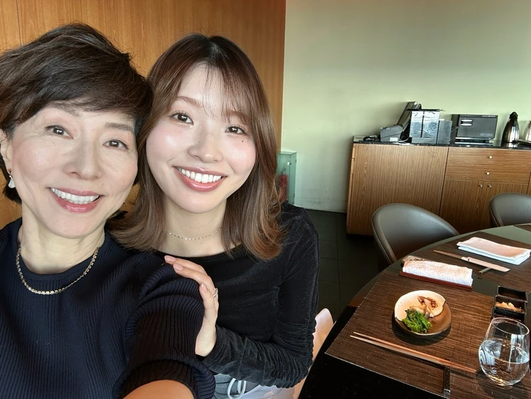 ハワイ挙式 挙式参列服 ブルガリ BVLGARI ブルガリイヤリング ブルガリディーヴァドリームイヤリングイヤリング ハイブランドジュエリー 六本木ヒルズクラブ ランチ