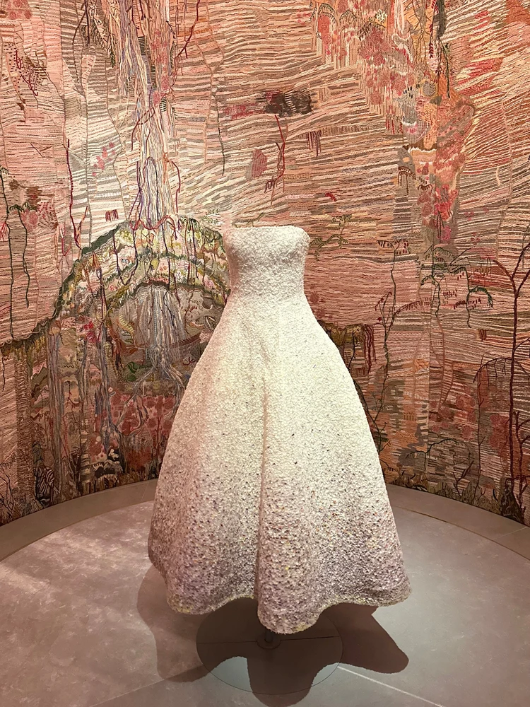 夢の空間へ。パリ・ディオール美術館で体感する、オートクチュールの魔法【パリ、ロンドン旅行記-vol.5-】_12