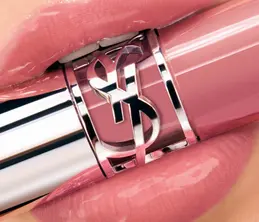 1本は持っておきたい【YSL】の〝大優勝ピンク〞。あなた好みの質感は?