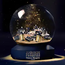 【メゾン マルジェラ】「レプリカ」フレグランス2025年ホリデーコレクション。限定ボトル&コフレは必見!