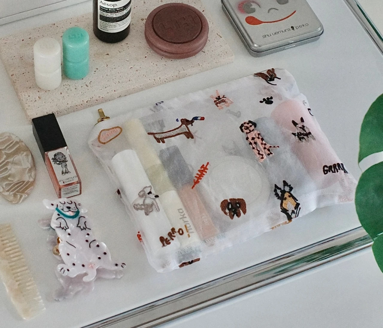 愛犬家にはたまらない♡BRIGITTE TANAKAのわんちゃん刺繍アイテム