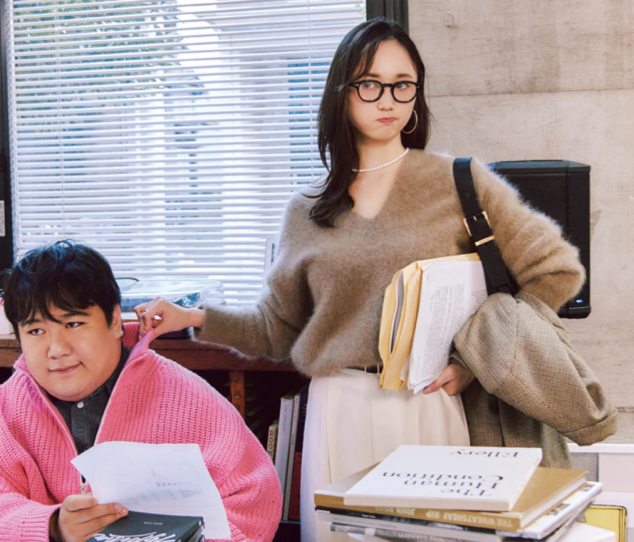 10月のお仕事コーデは華やぎトップス×ゆったりボトムで決めて【ブラウン軸着回し15days①】