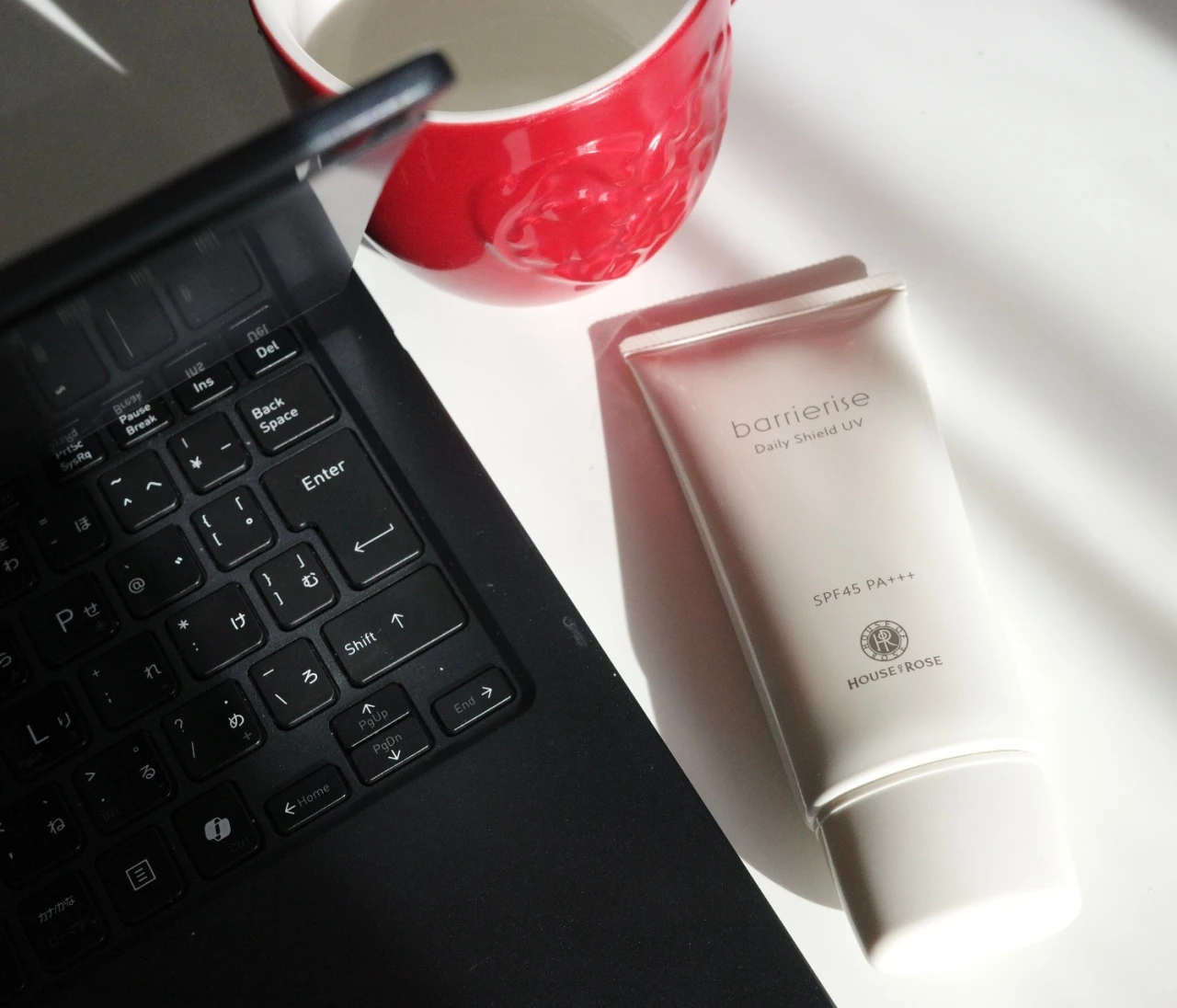 【2026年 最新UV10選】塗り心地ファーストで選びたい！ 在宅がメインの日におすすめの日焼け止めを30代がお試し