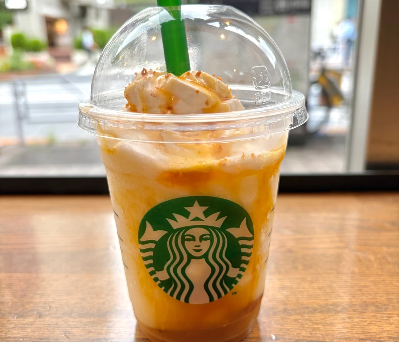 スタバ新作「とろり蜜芋 紅はるか フラペチーノ®」を飲んでみた♡カロリーオフのおすすめカスタムも