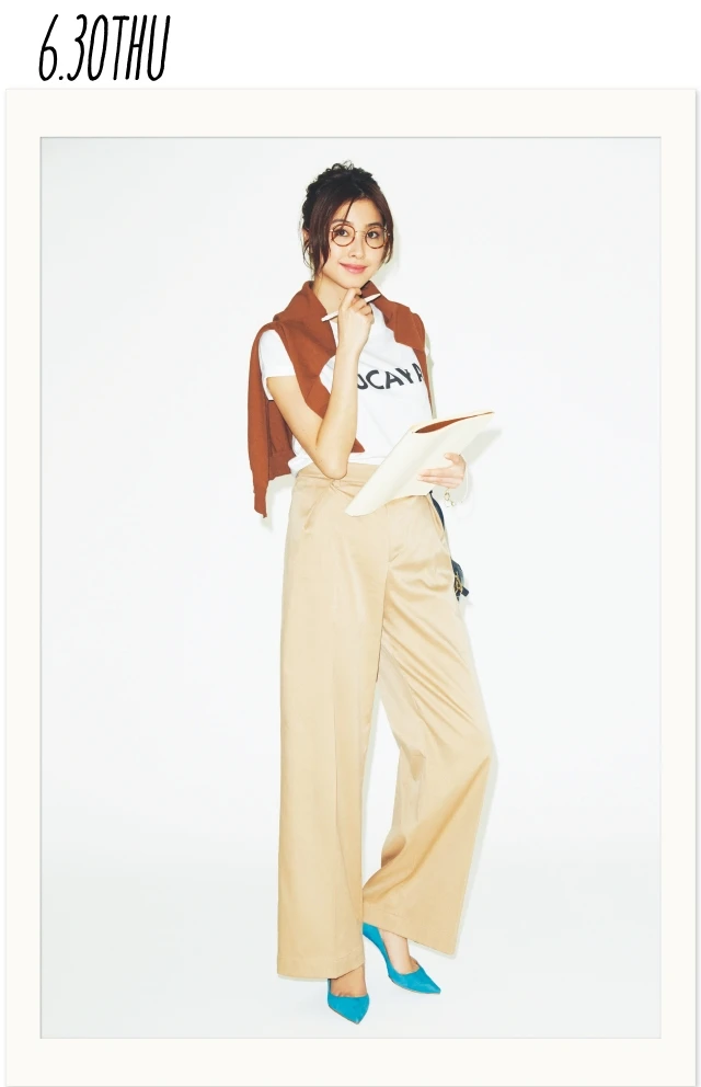 トレンドの「テラコッタ」と相性がいい色は? ワイドパンツデーの差色は、足元に置くのが正解!