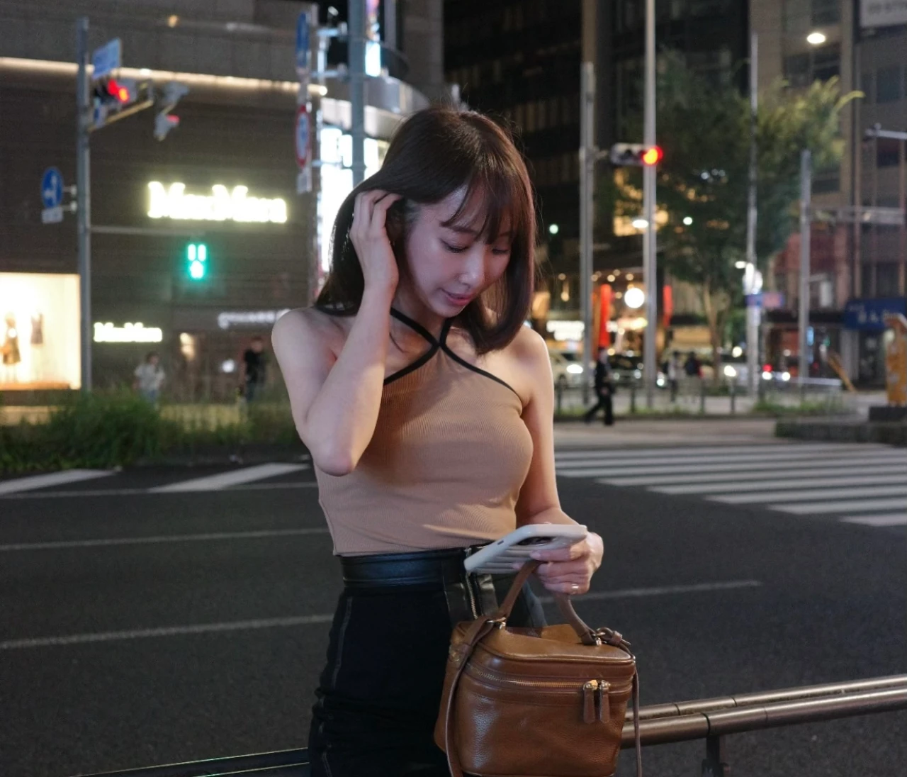 【初秋も大活躍】DAWN（ダン）のスイムウェアをタウンユース