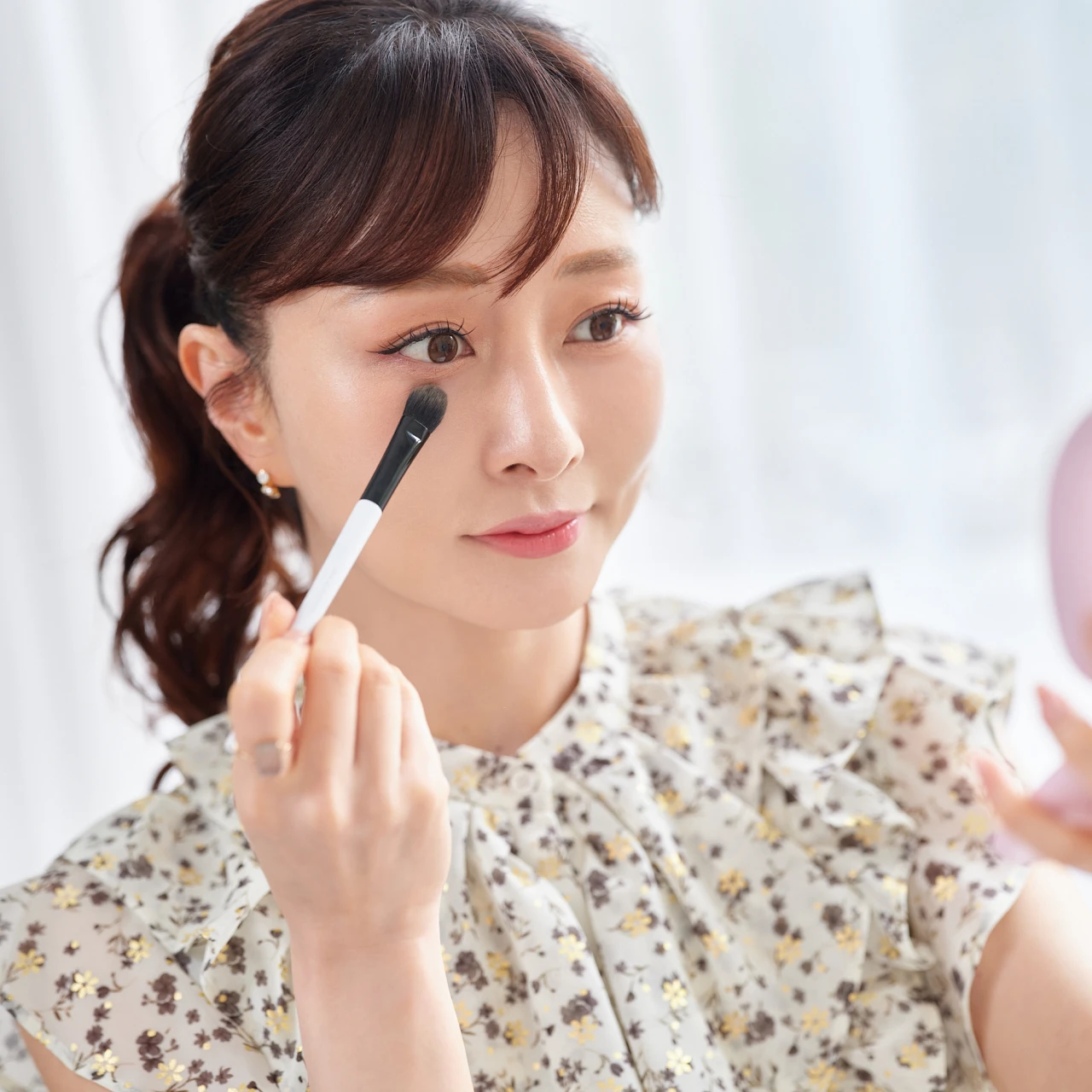 美容家 石井美保さんおすすめ【崩れにくい肌をつくるコスメ4選】暑くても美肌をキープする、ベースメイク教えます