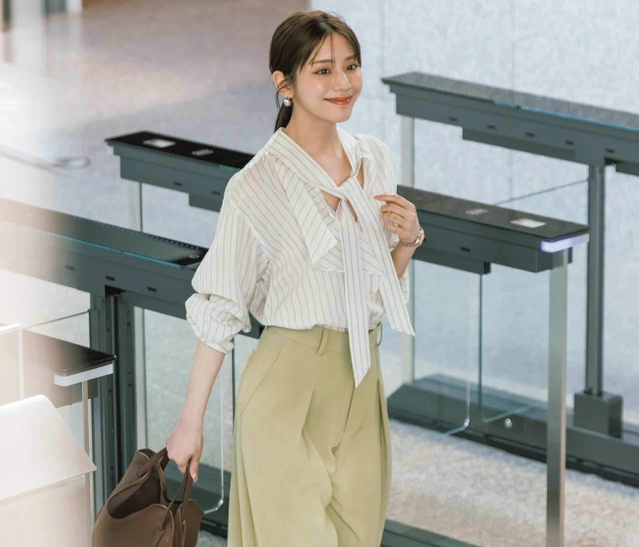 【洒落見えオフィス服着回し】お仕事服に自信！初夏のクリーンなコーデで気分もリフレッシュ