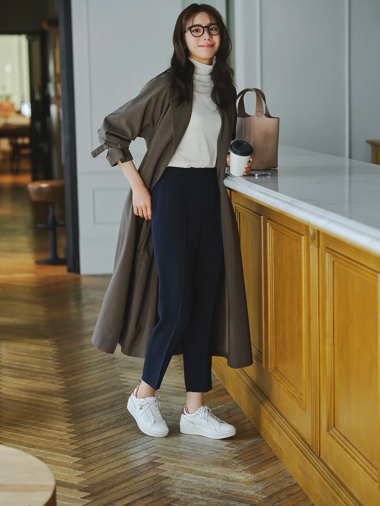 貴島明日香 HAWKINS SPORT『DAHLIA 5』