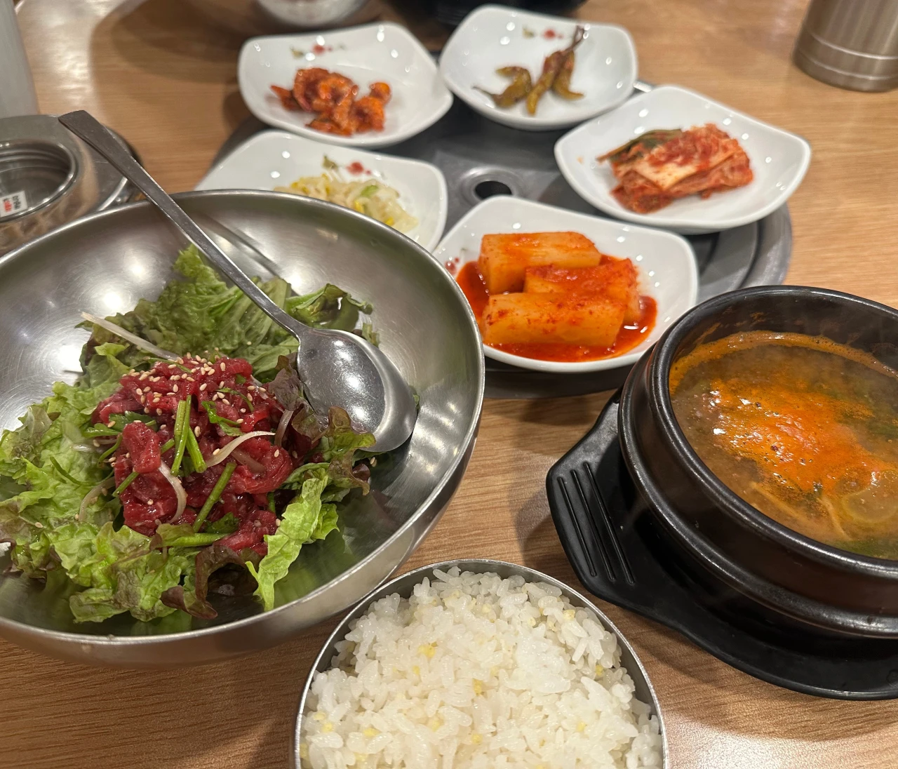 【韓国】年末大活躍したAKB48OGも勧める『神食たち』