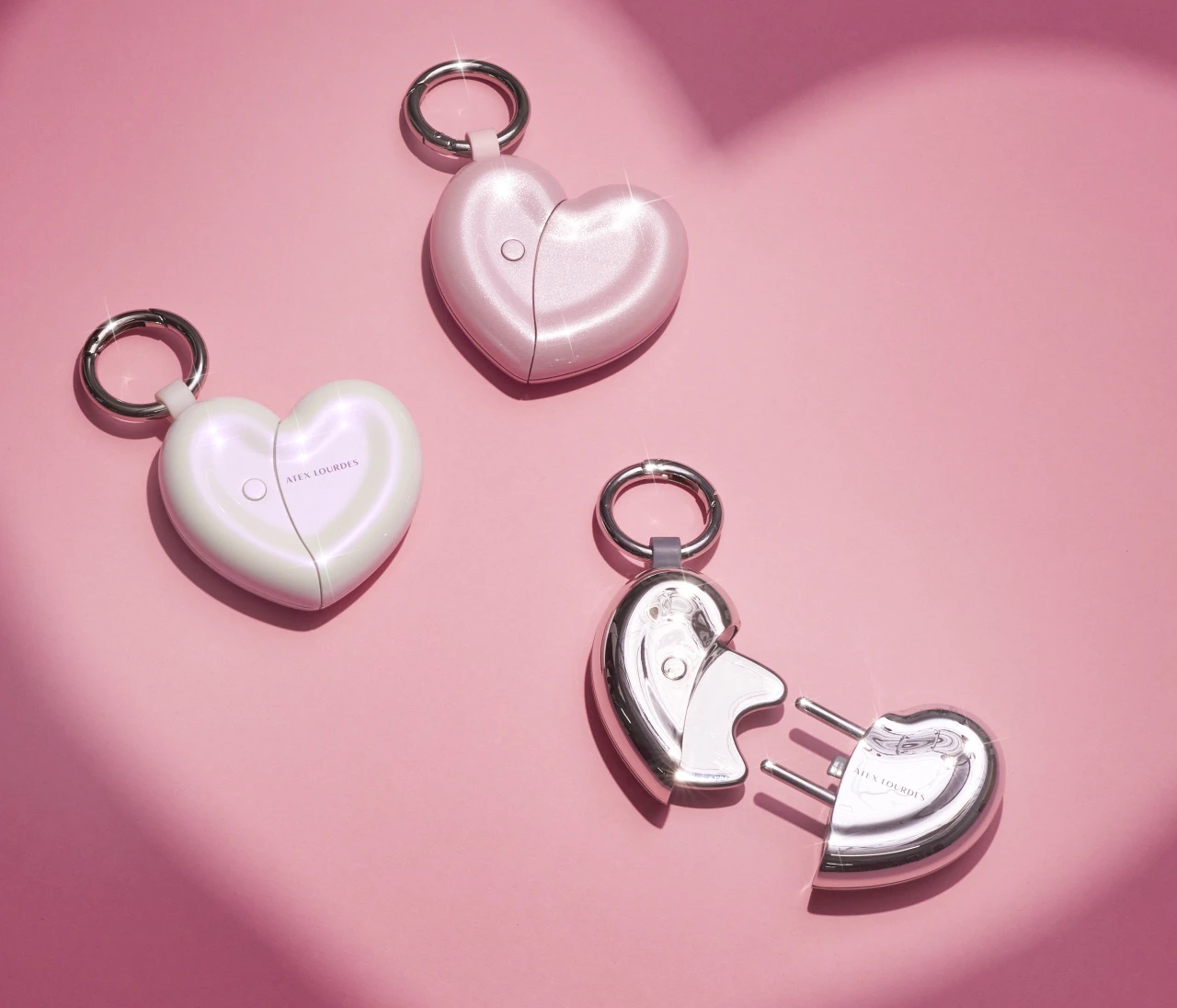 【BAILA公式Instagramフォロー&いいねキャンペーン】『アテックスルルド』のフェイスケア ハートチャームを合計3名様にプレゼント！