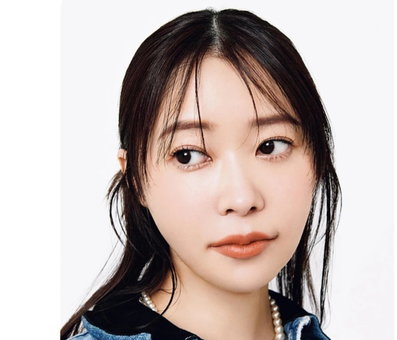 さっしーがお手本の大人の超簡単ヘアアレンジ！ カジュアルで日常感ある「センター分けハーフアップ」【指原莉乃のさしはラジオ】