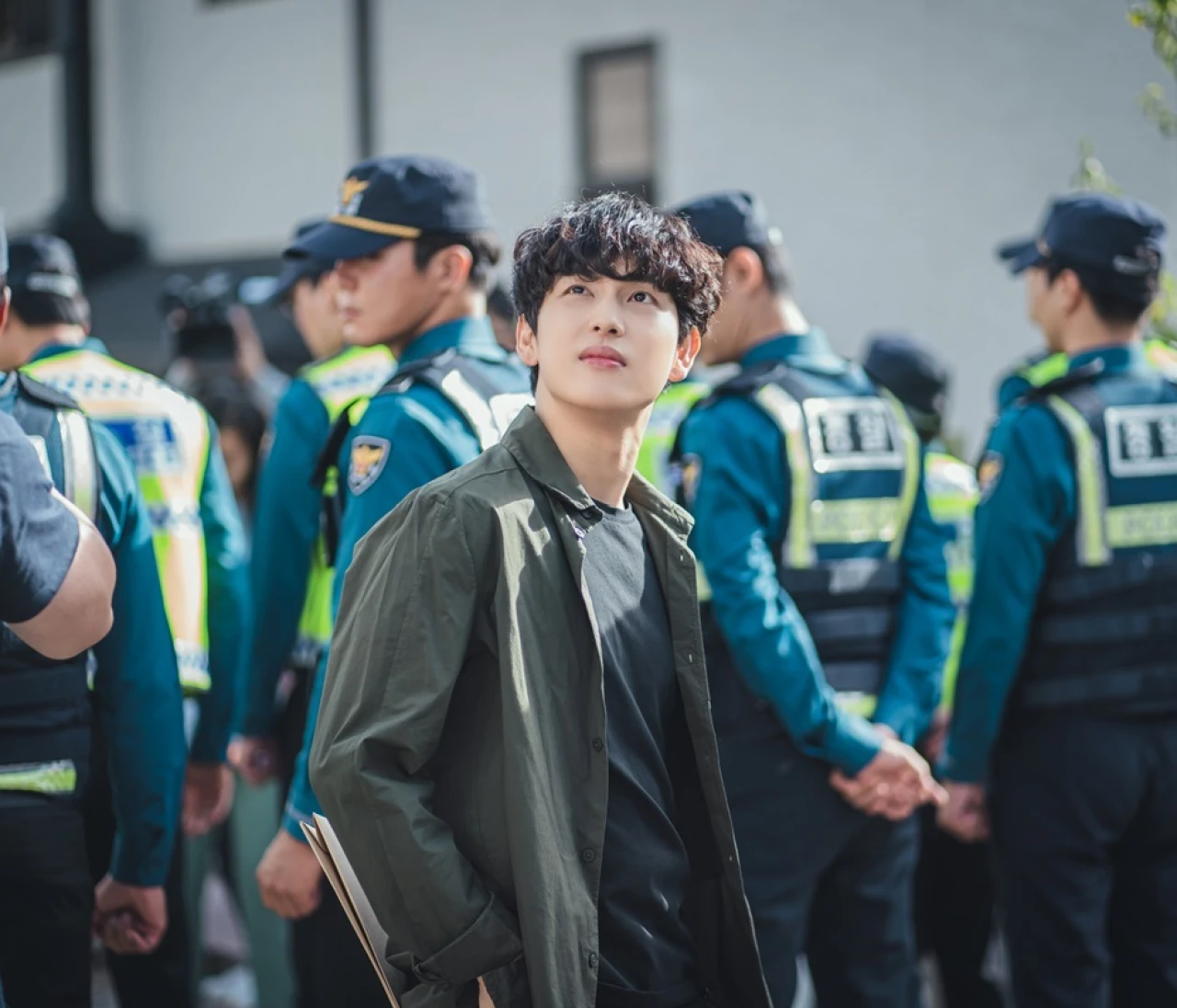 四次元な魅力が炸裂！ イム・シワンが型破りな国税徴収官を好演する『トレーサー』を深堀り【韓ドラオタクおすすめの1本】