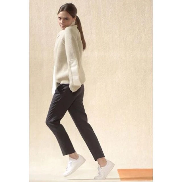 【ベッカムご一家】あのヴィクトリア・ベッカムがスニーカーを履いている!