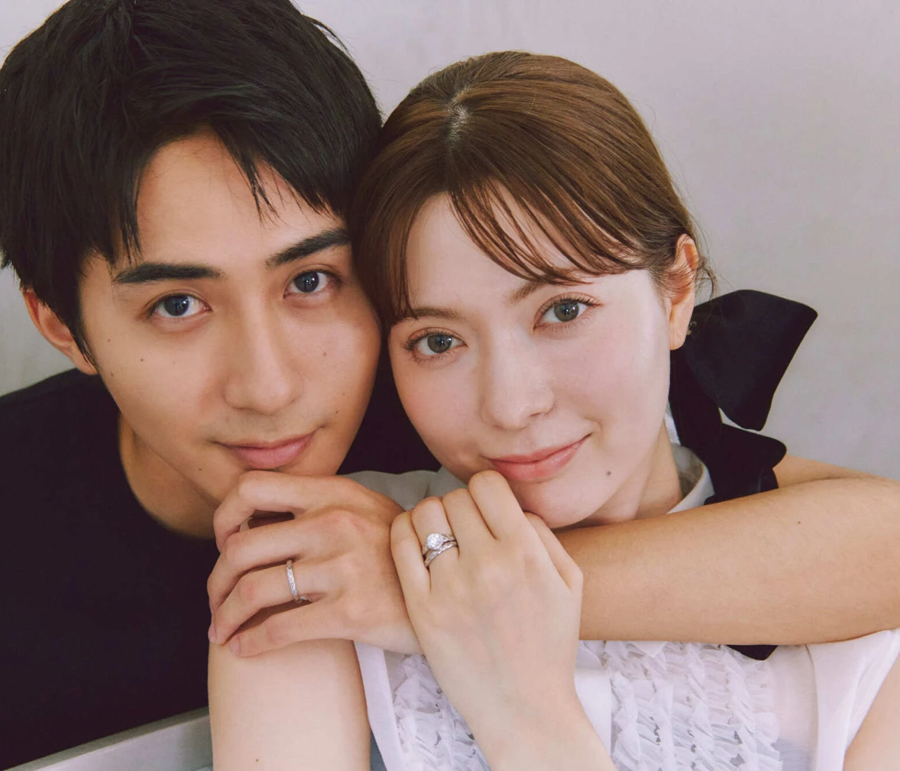 八木アリサ×髙橋大翔がまとう、『CHANEL(シャネル)』のペアジュエリー&ウォッチ【バイラ×メンズノンノ ふたりが主役のウェディング vol.5】
